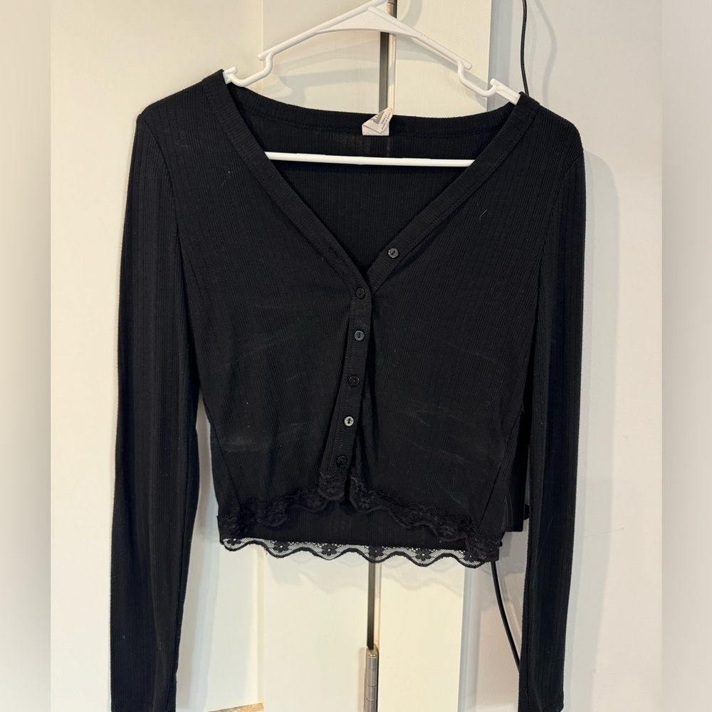 Garage long sleeve black button up top